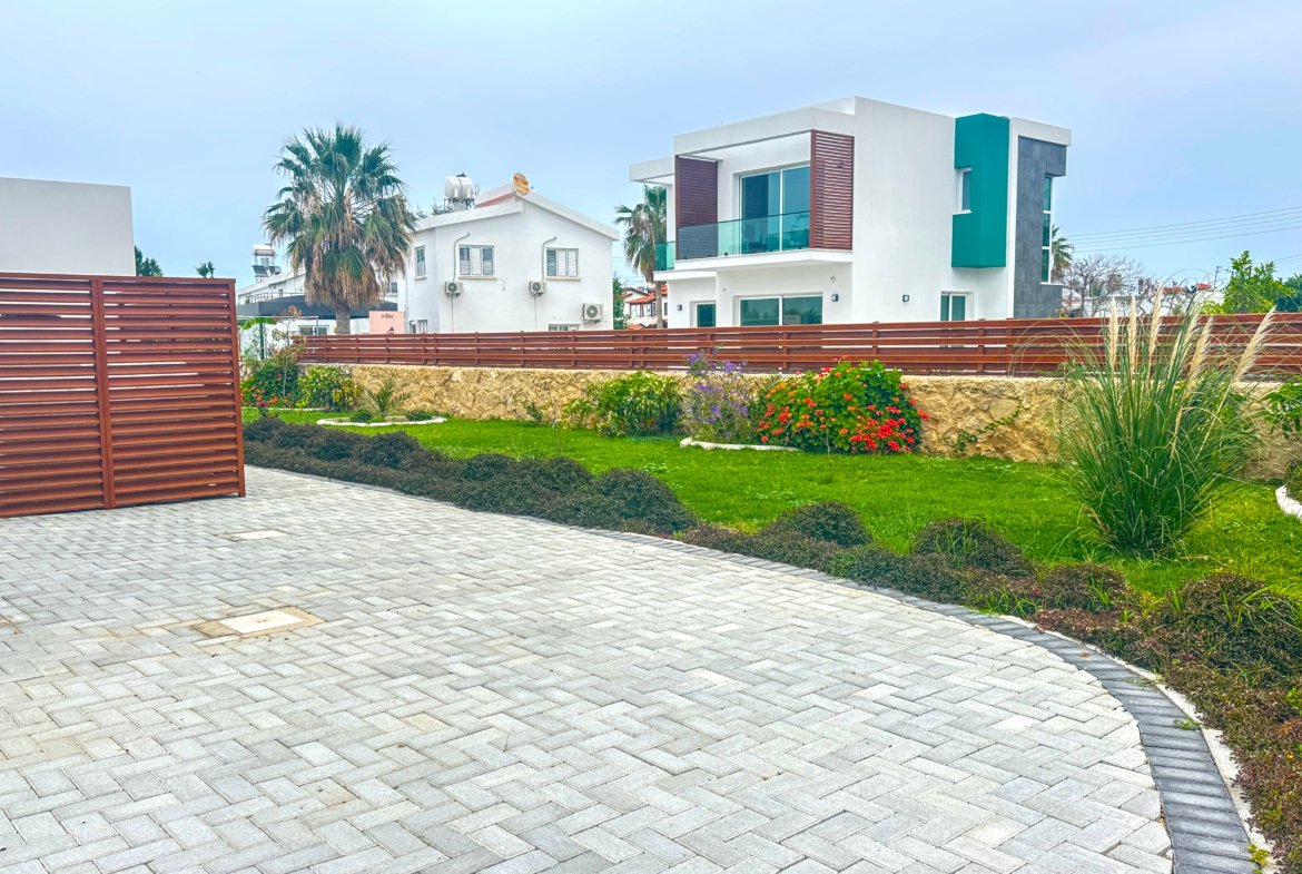 4-Schlafzimmer-Luxusvilla am Strand in Kyrenia