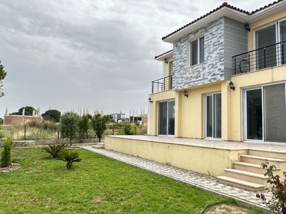 🚨price droped🚨 BRAND NEW LUXURY VILLA WITH LARGE GARDEN