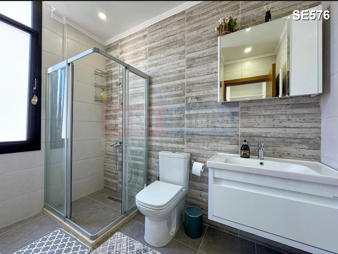Özel tasarlı lüks villa