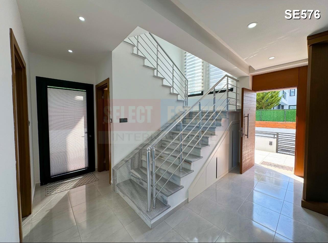 Özel tasarlı lüks villa