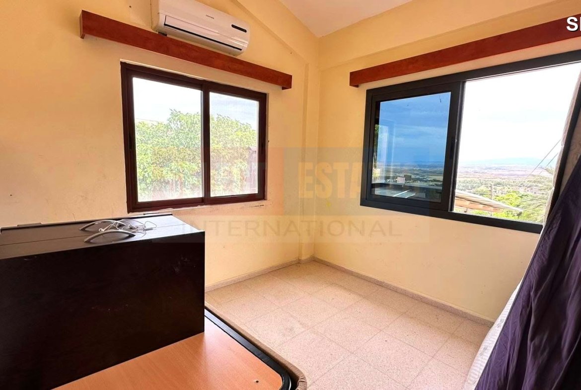 DAĞ MANZARALI VILLA