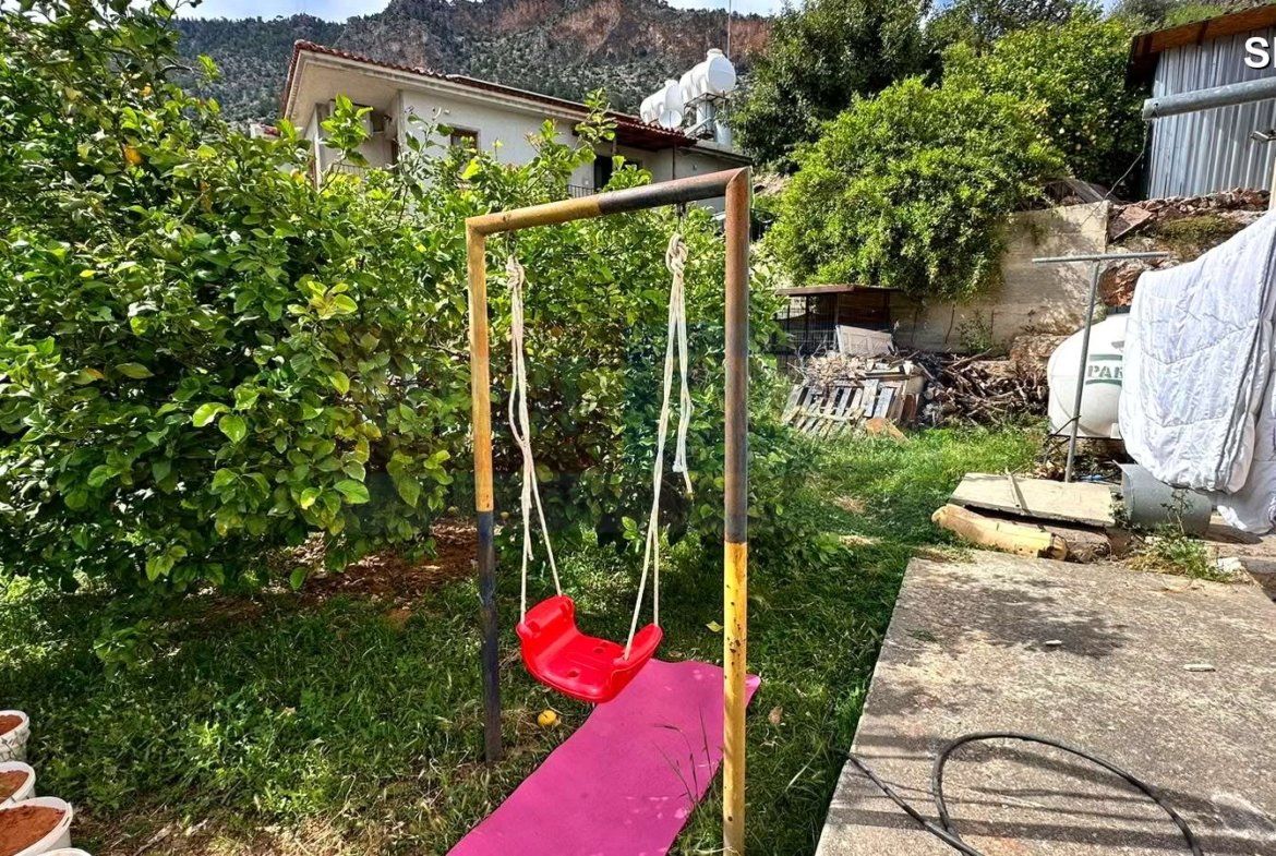 DAĞ MANZARALI VILLA