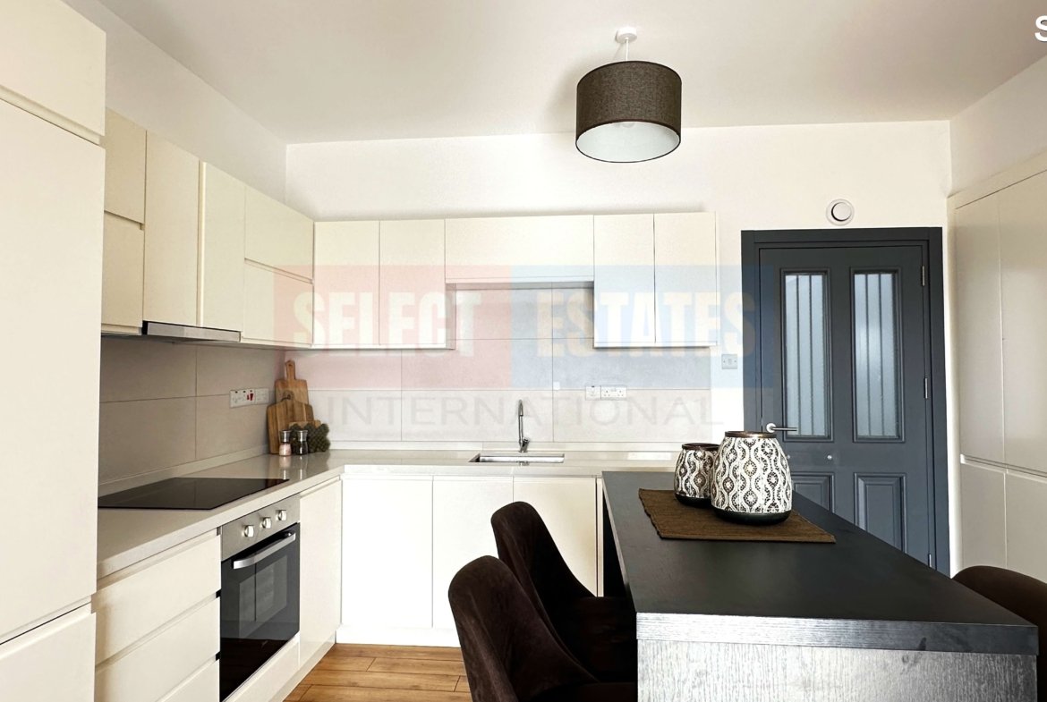 MODERN 2+1 APARTMENT JUST 300M FROM THE SEA