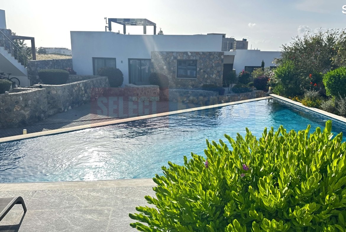 MODERN 2+1 APARTMENT JUST 300M FROM THE SEA