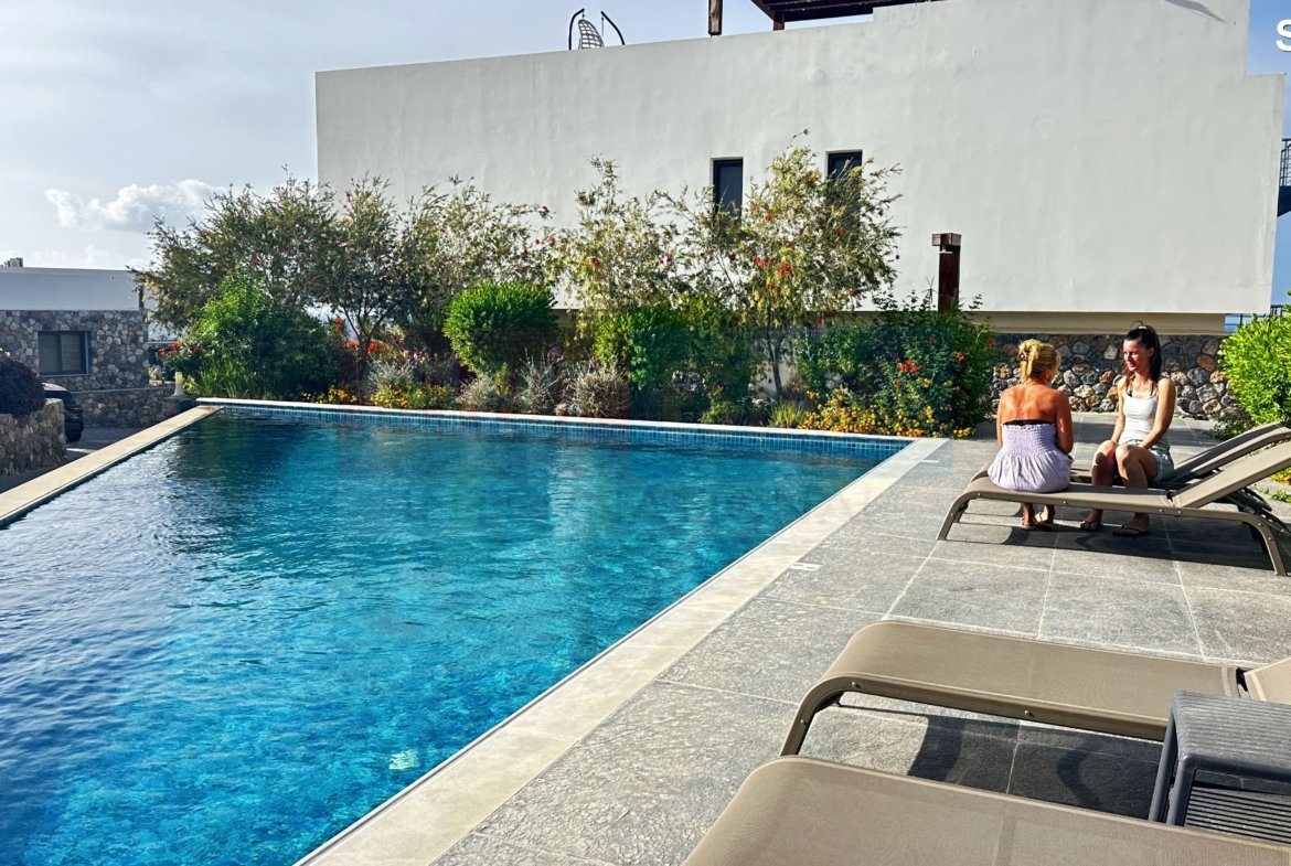MODERN 2+1 APARTMENT JUST 300M FROM THE SEA
