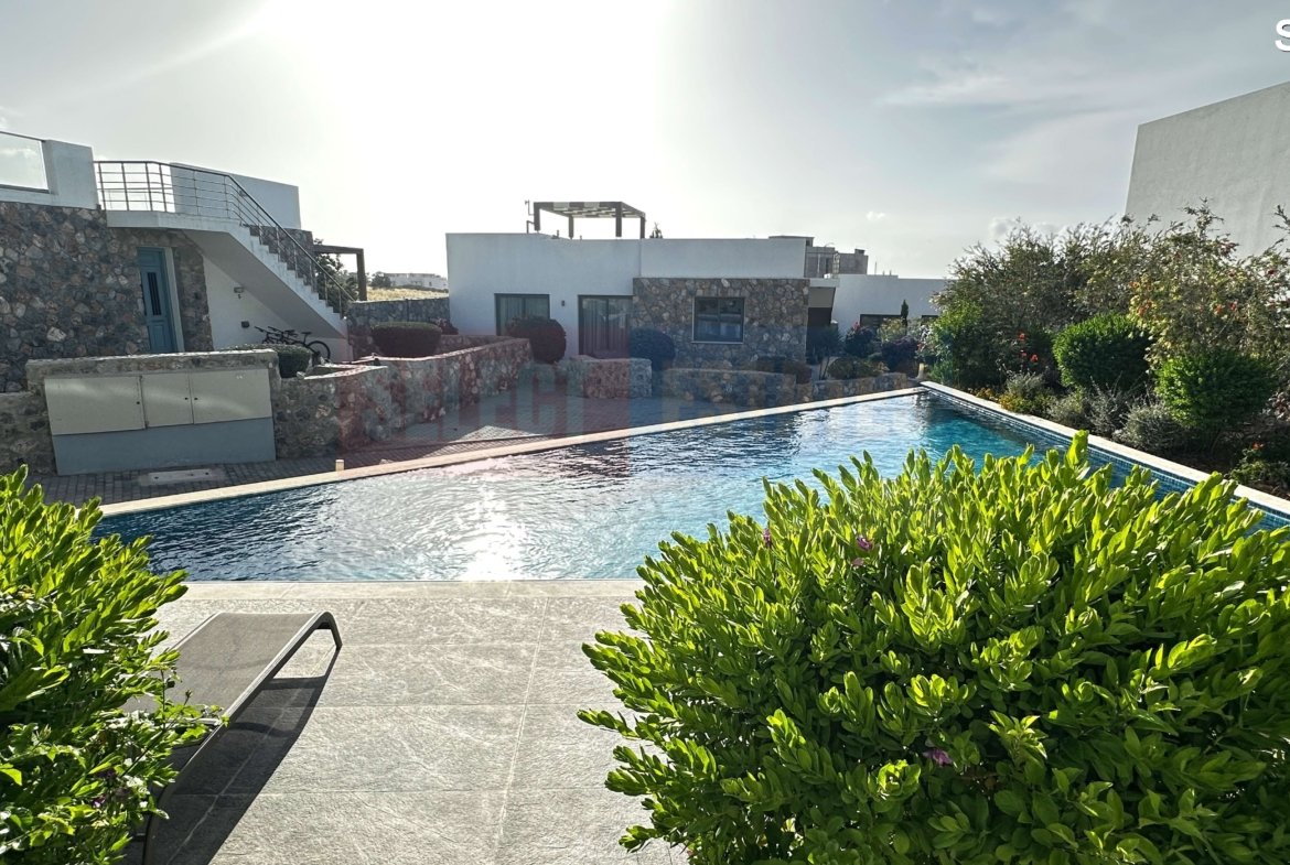 MODERN 2+1 APARTMENT JUST 300M FROM THE SEA