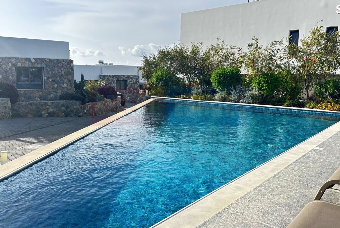 MODERN 2+1 APARTMENT JUST 300M FROM THE SEA