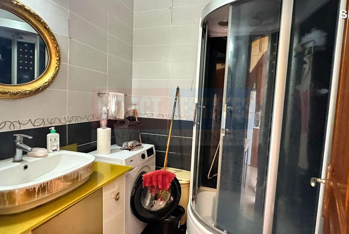 12 Studio Apartments for Sale as a Whole in Alsancak