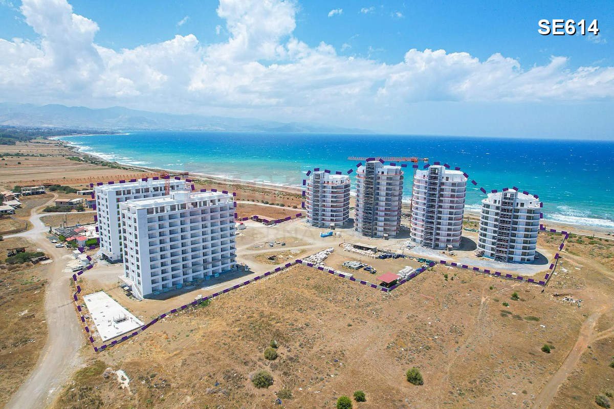 Luxury Beachfront Penthouse in Gaziveren
