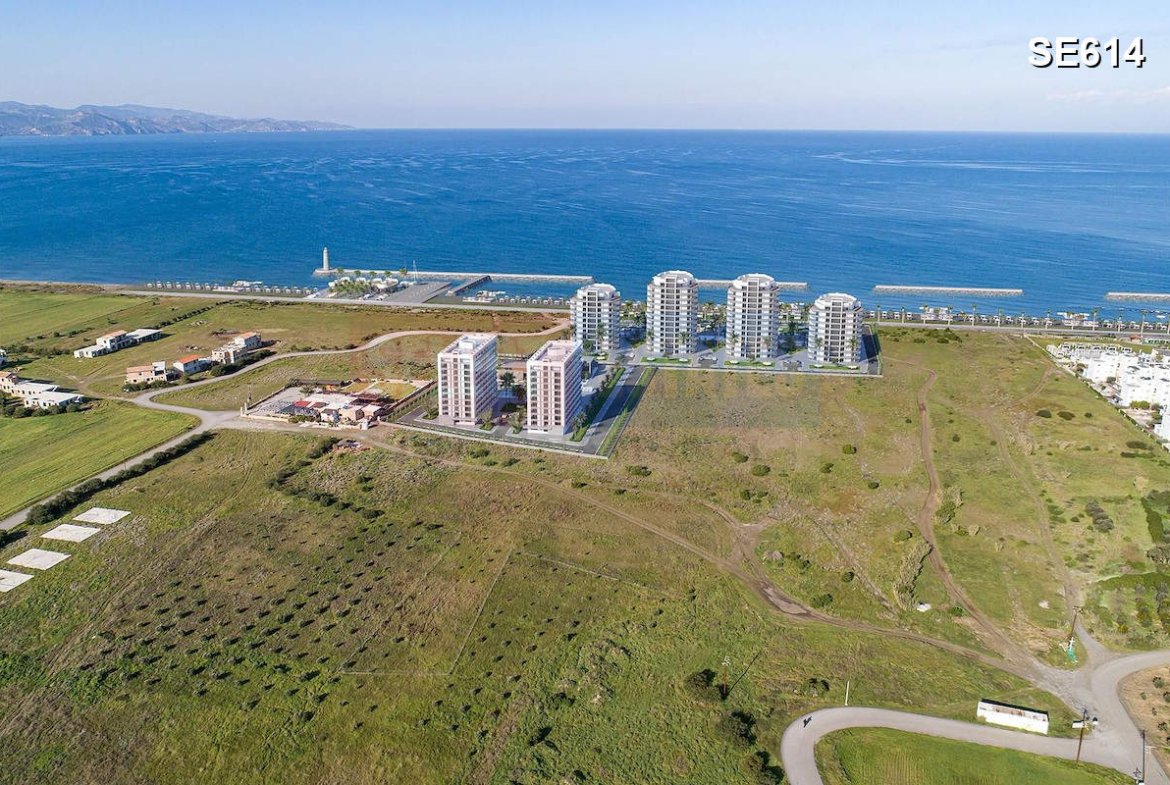 Luxury Beachfront Penthouse in Gaziveren