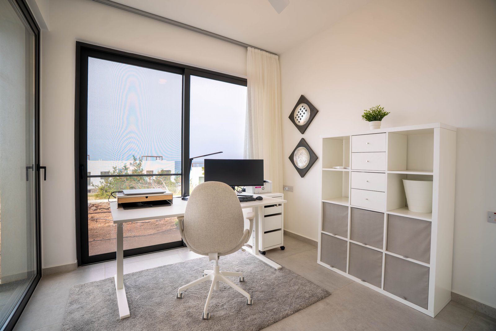 Nestled between the mountains and the sea. A brand-new, high-end, fully furnished, and modern dream villa in a prime, unobstructed oceanfront location—the kind you rarely find these days!