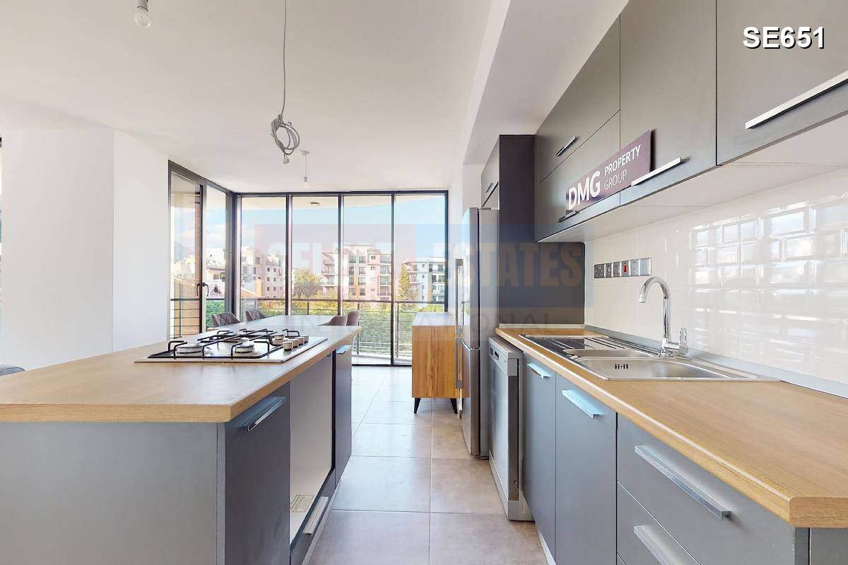 SE651_009 Luxury Apartment in Kyrenia Center