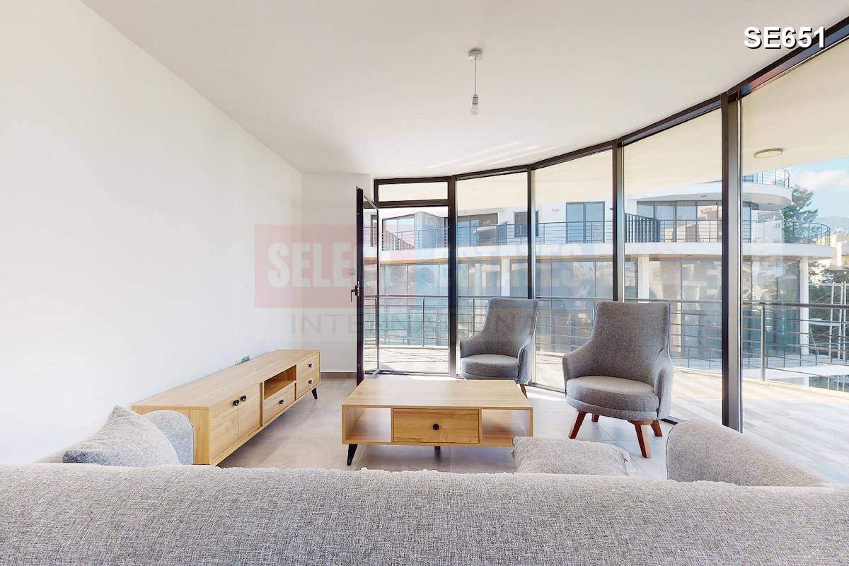 SE651_010 Luxury Apartment in Kyrenia Center