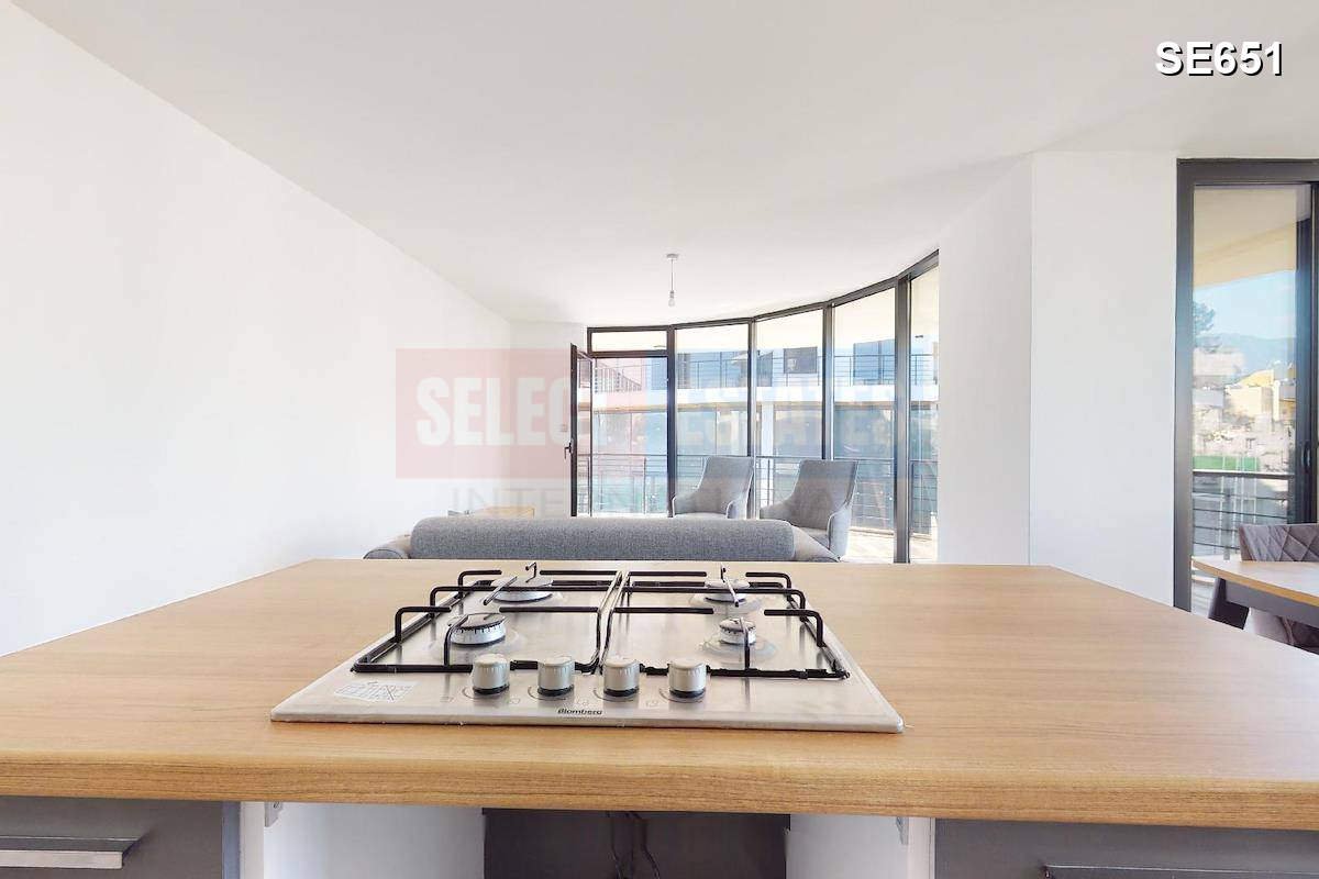 SE651_012 Luxury Apartment in Kyrenia Center