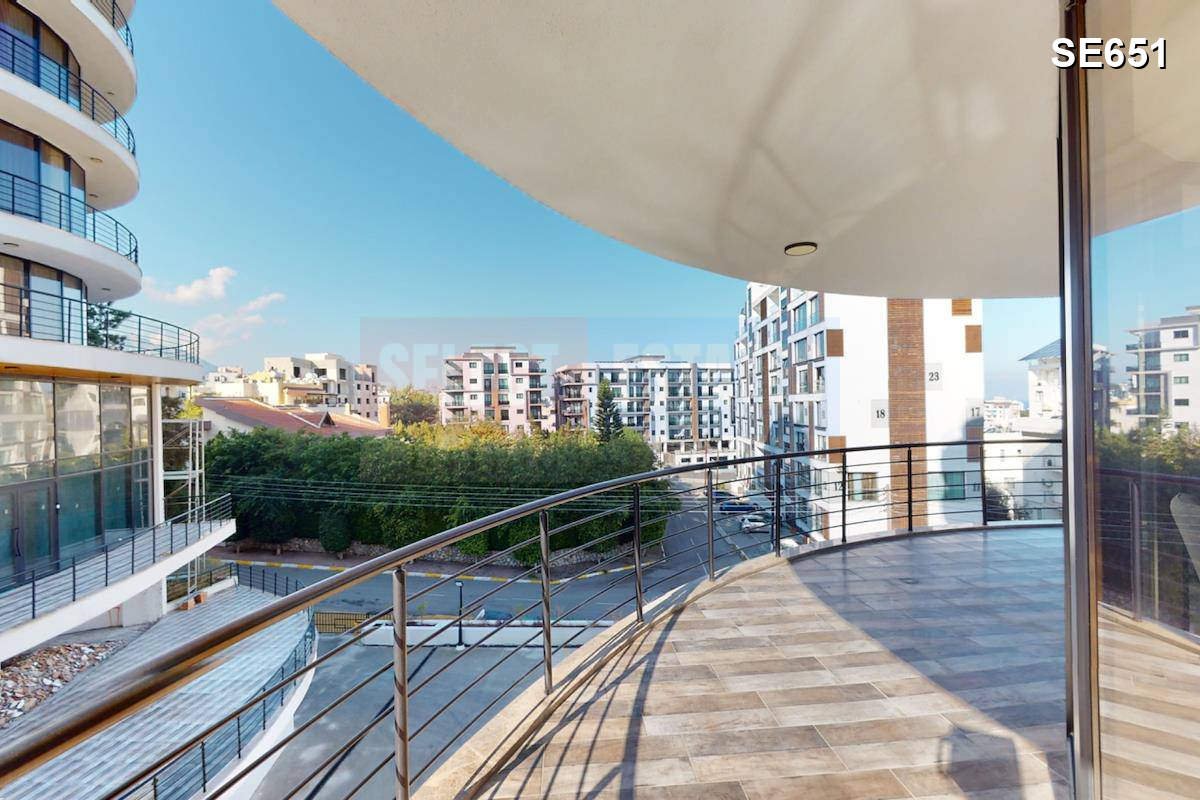 SE651_017 Luxury Apartment in Kyrenia Center