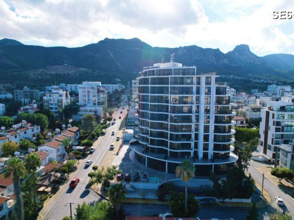 Ready-to-Move-In Apartment in Girne Center