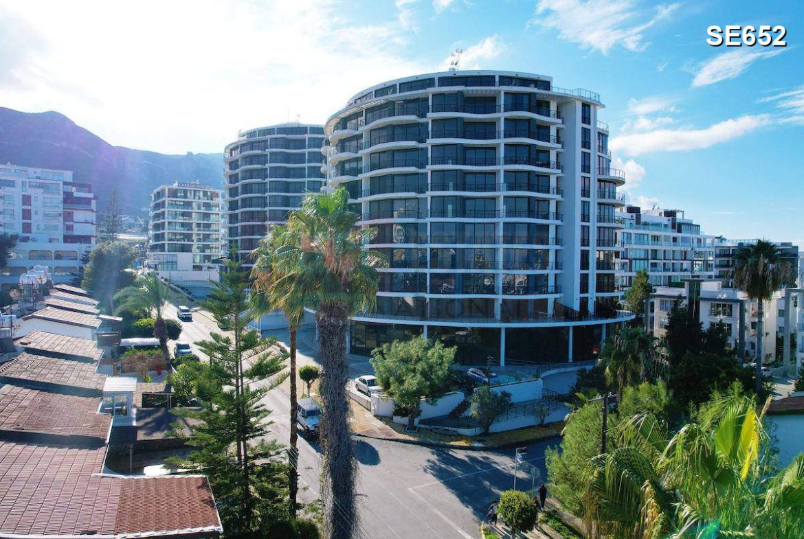 Ready-to-Move-In Apartment in Girne Center