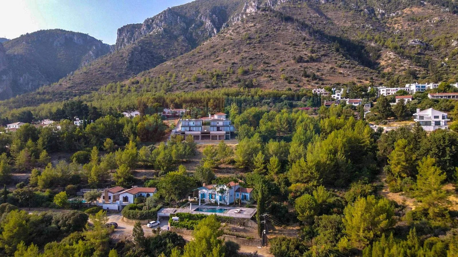 Panoramic Mediterranean Mansion in Karmi