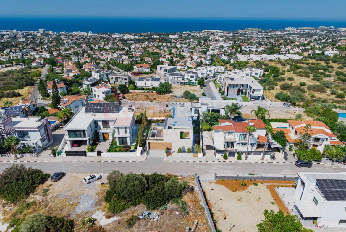 Privileged Modern Living in Bodurmeşe