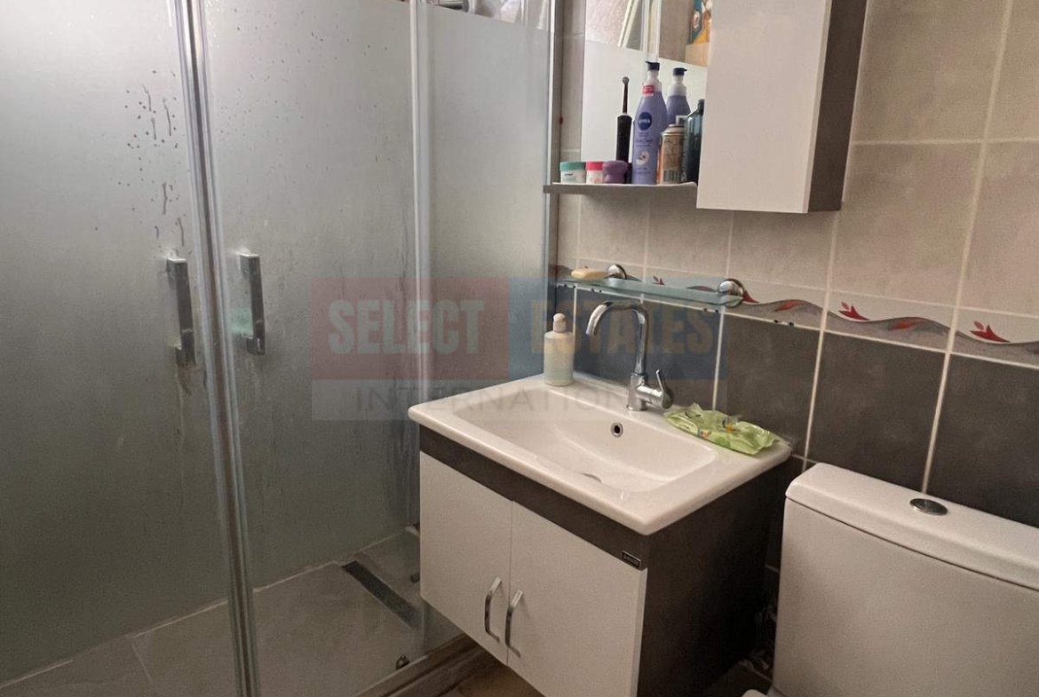 Opportunity 2+1 Apartment in Lapta Center
