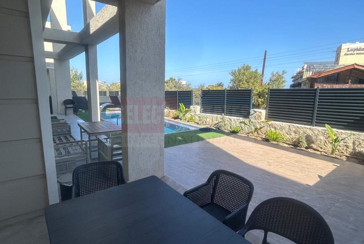 Modern Villa with Pool in Lapta