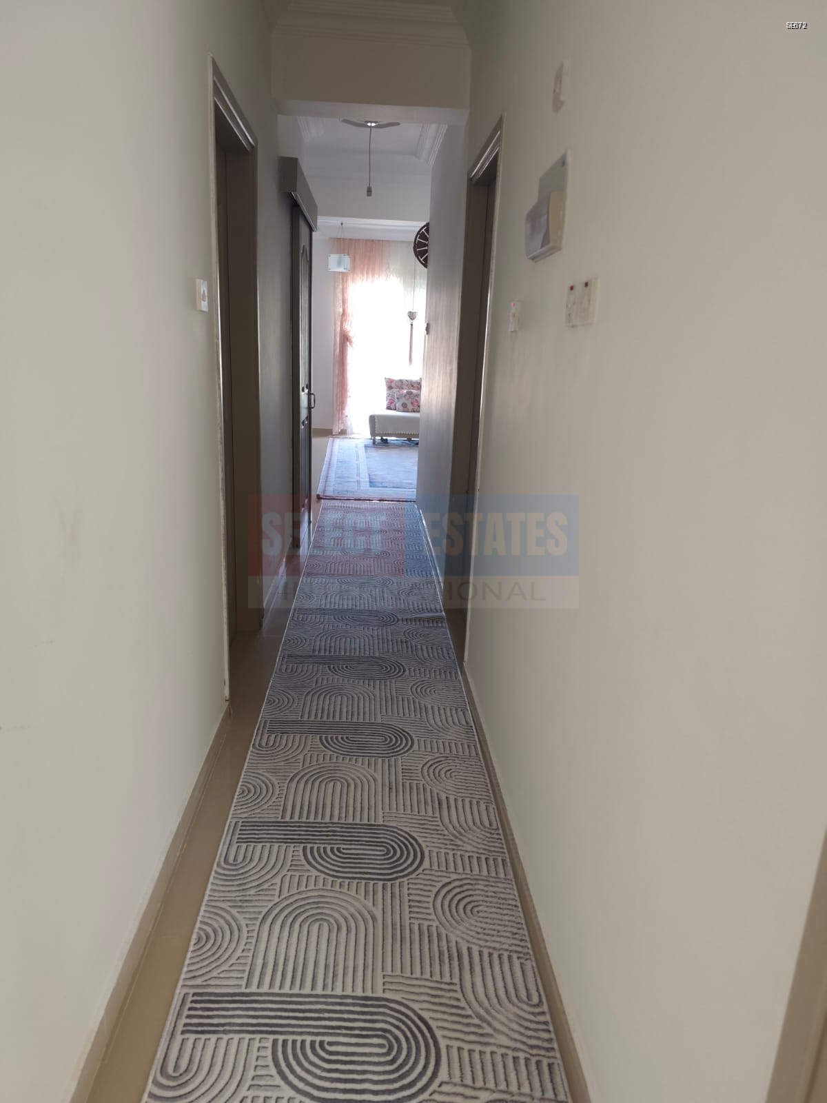 SE672_004 Alsancak Apartment for Sale with Pool