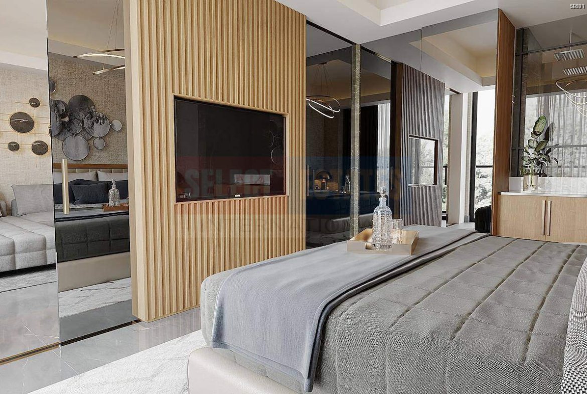 Luxury Seaside Living in Long Beach