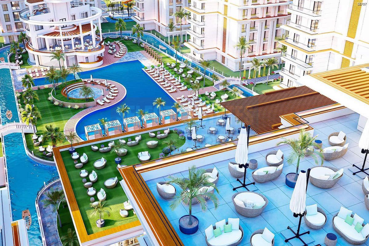 Luxury Studio Apartment in Long Beach