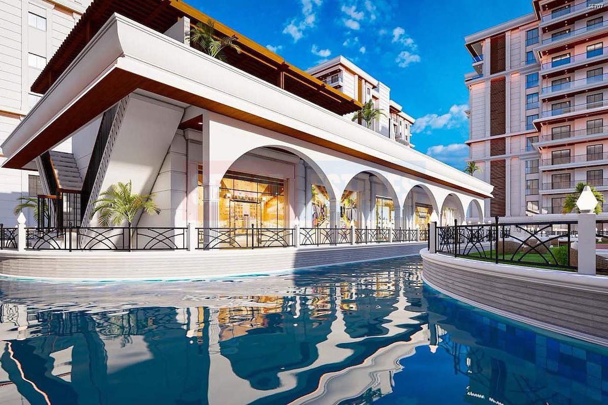 Luxury Studio Apartment in Long Beach