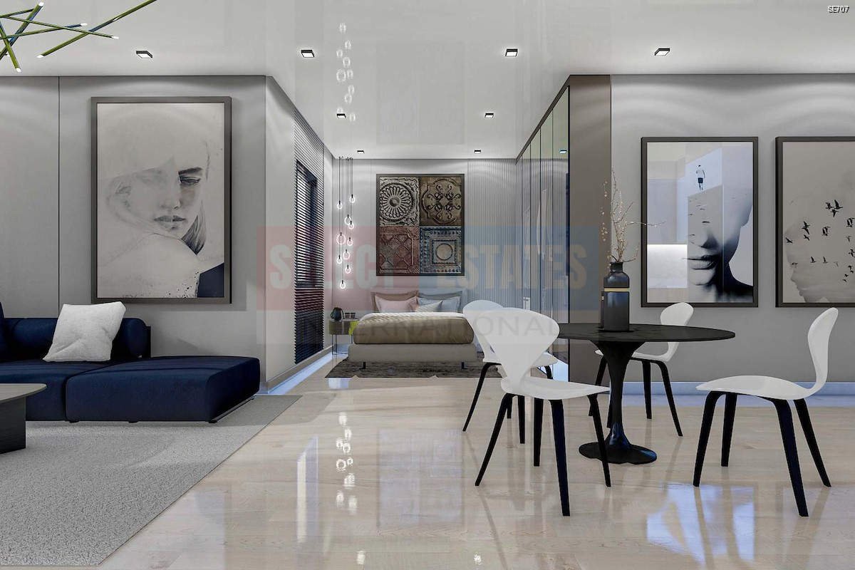 Luxury Studio Apartment in Long Beach