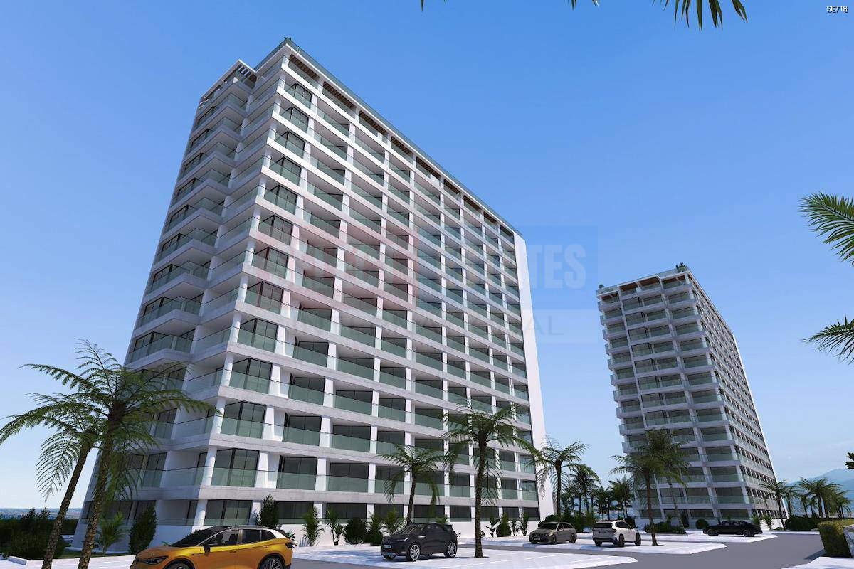 Luxury Garden Apartment in Gaziveren