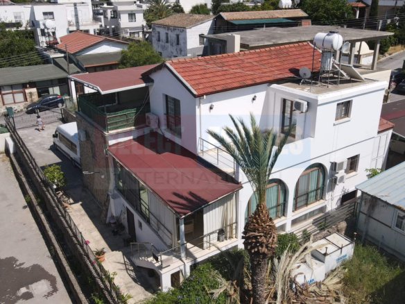 Ozanköy’de Panoramik Teraslı Lüks Villa