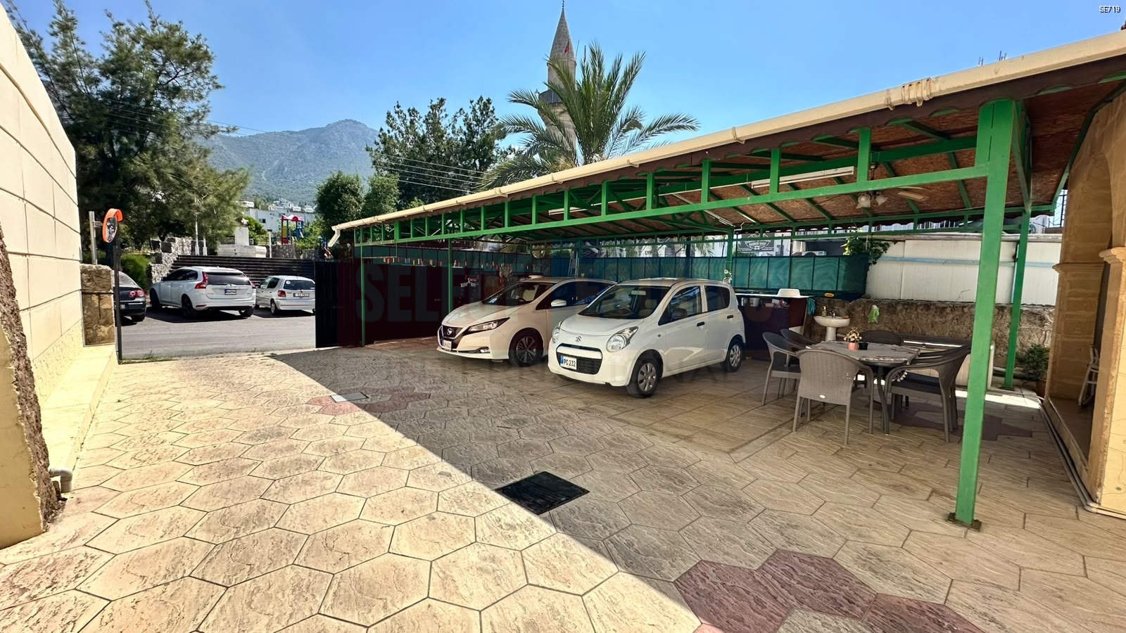 Ozanköy’de Panoramik Teraslı Lüks Villa