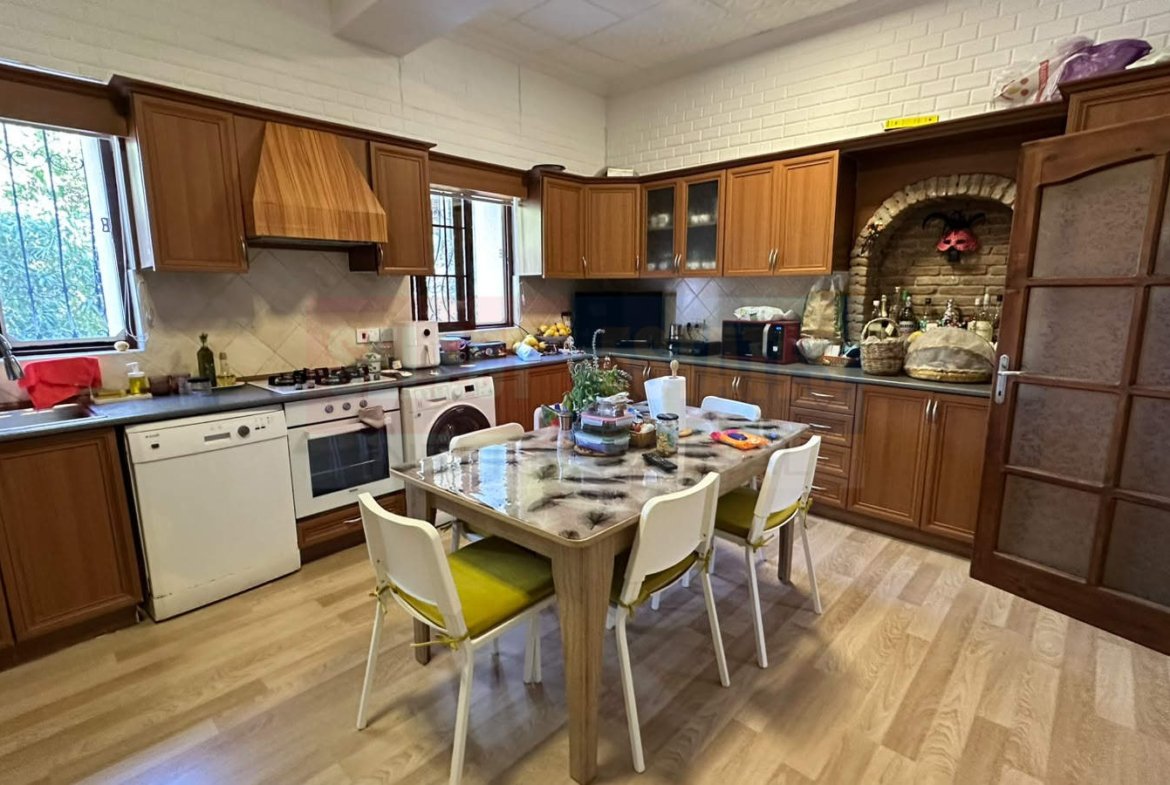 Ozanköy’de Panoramik Teraslı Lüks Villa