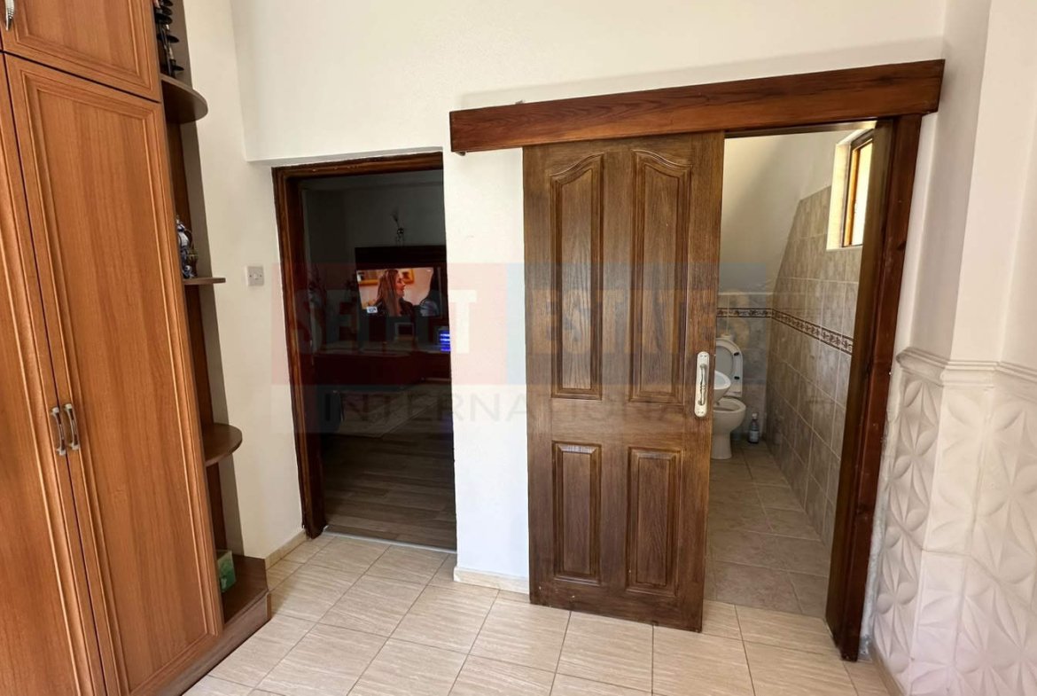 Ozanköy’de Panoramik Teraslı Lüks Villa