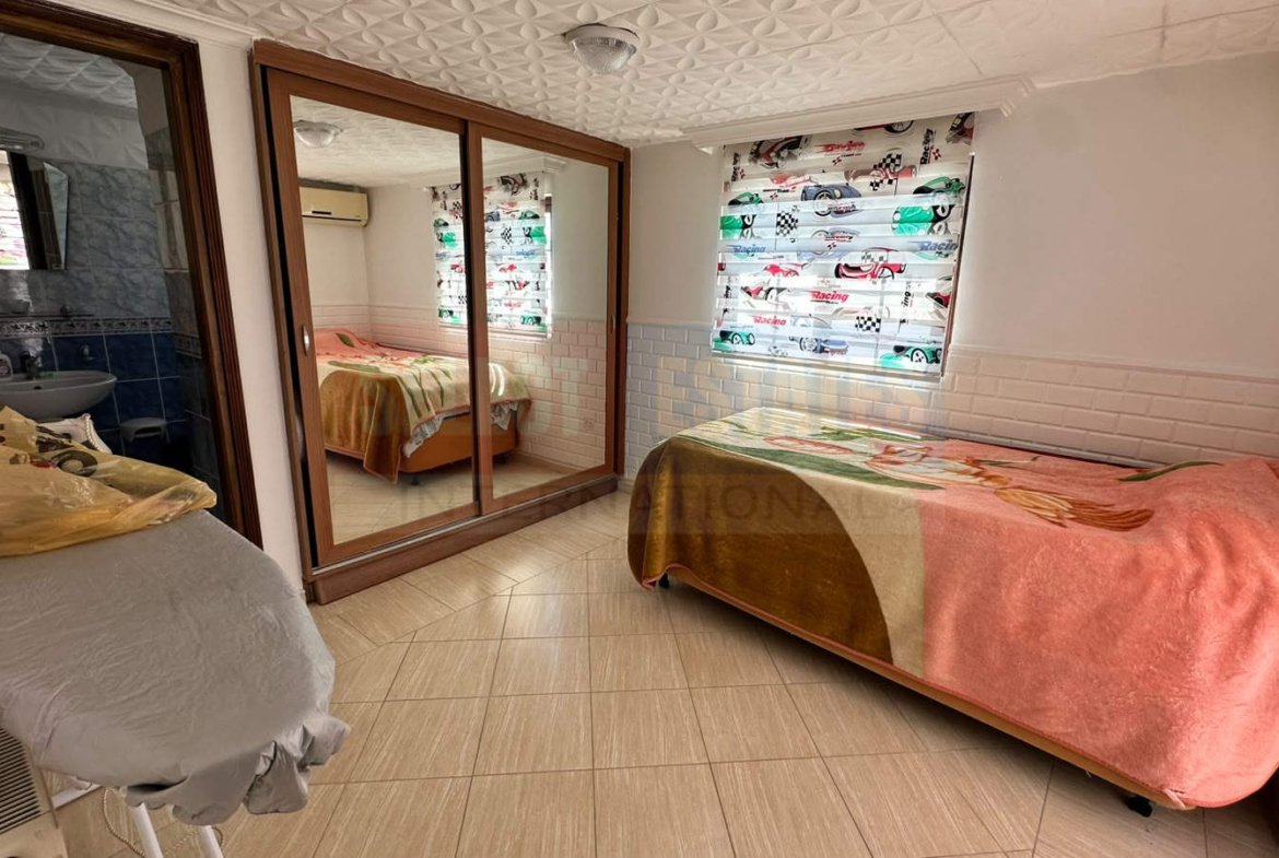 Ozanköy’de Panoramik Teraslı Lüks Villa