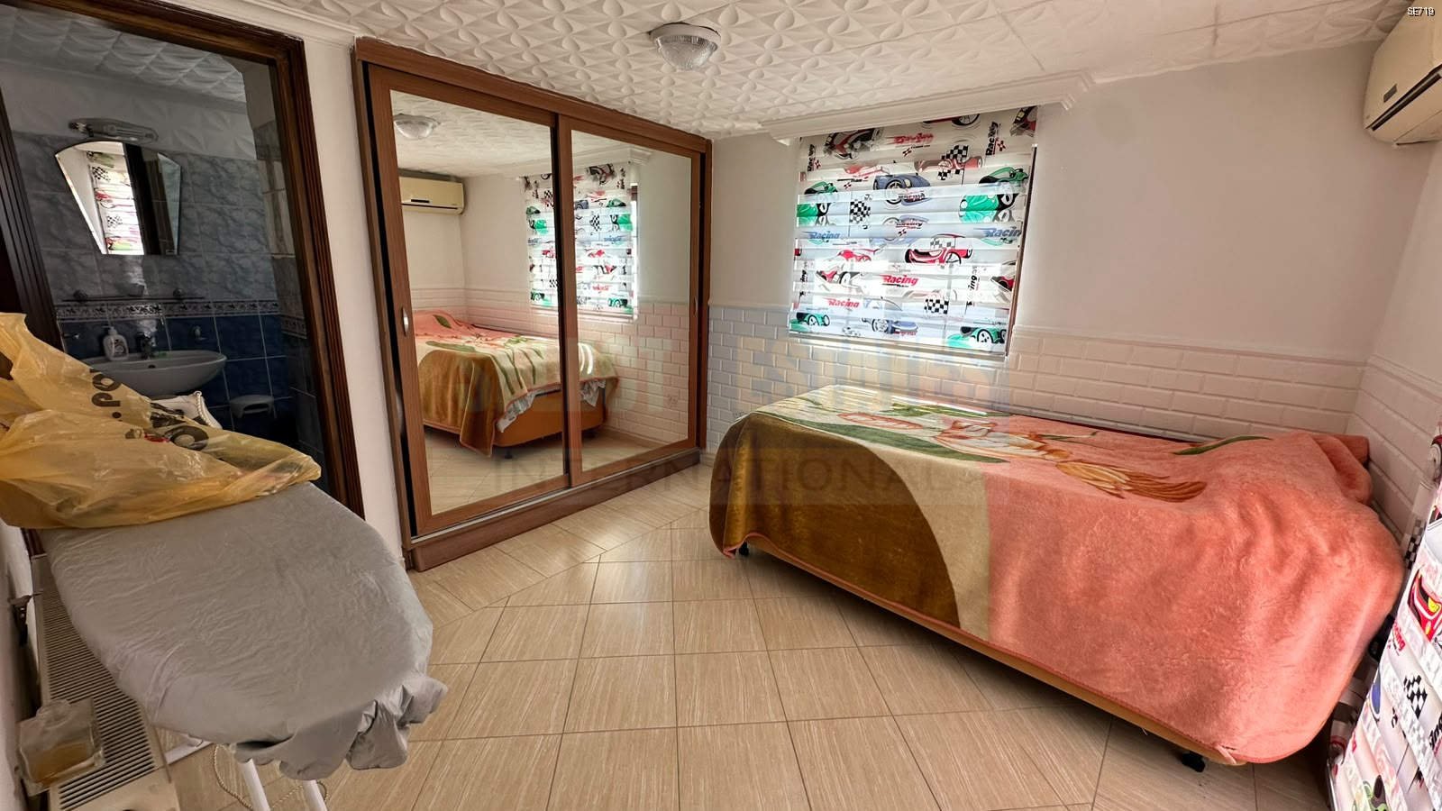 Ozanköy’de Panoramik Teraslı Lüks Villa