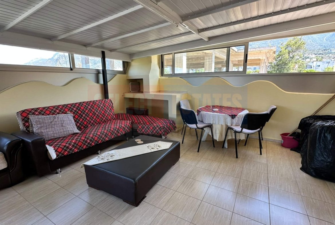 Ozanköy’de Panoramik Teraslı Lüks Villa