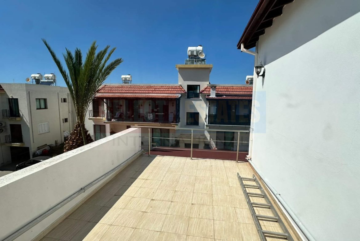 Ozanköy’de Panoramik Teraslı Lüks Villa