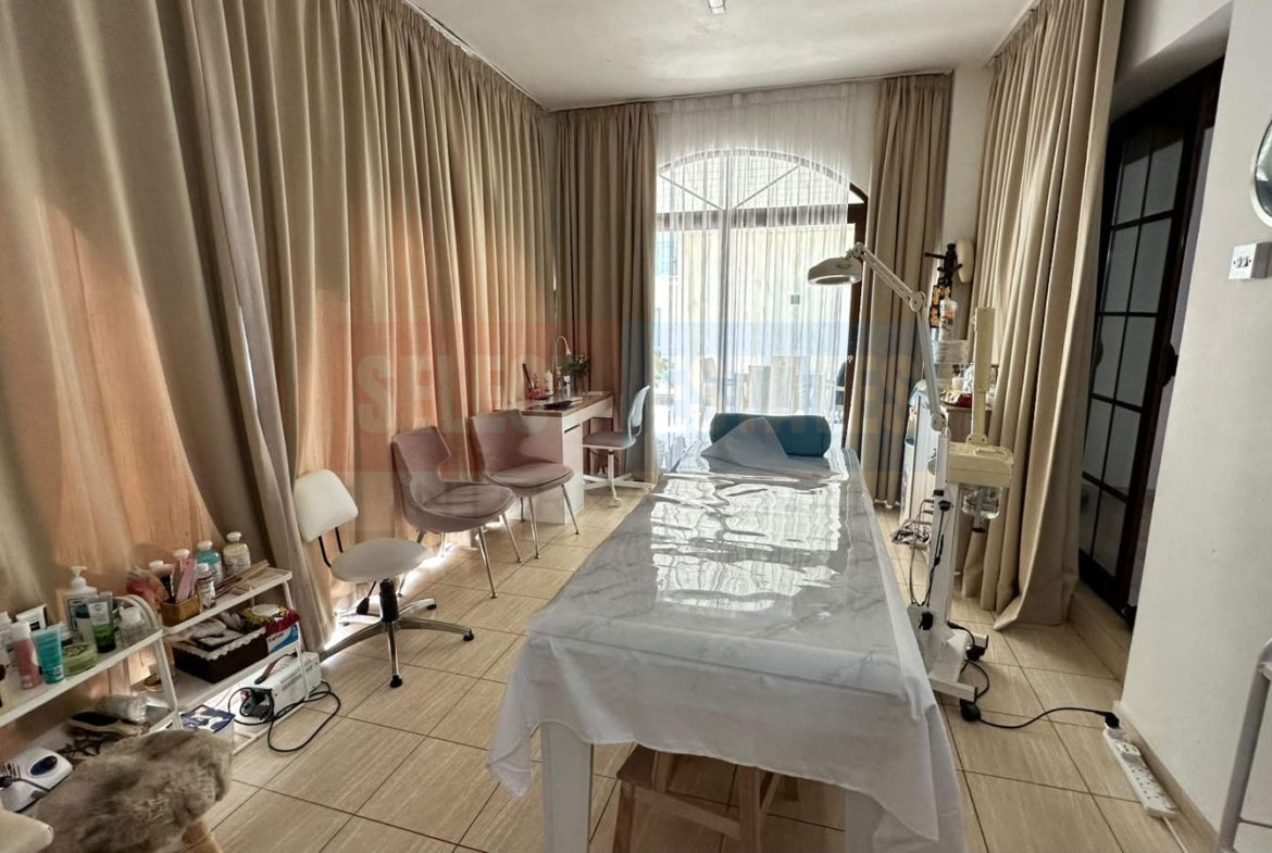 Ozanköy’de Panoramik Teraslı Lüks Villa
