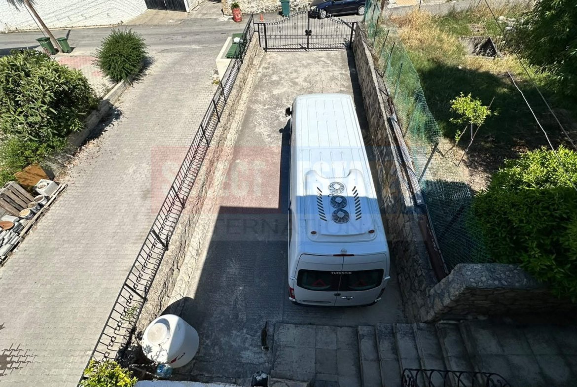 Ozanköy’de Panoramik Teraslı Lüks Villa