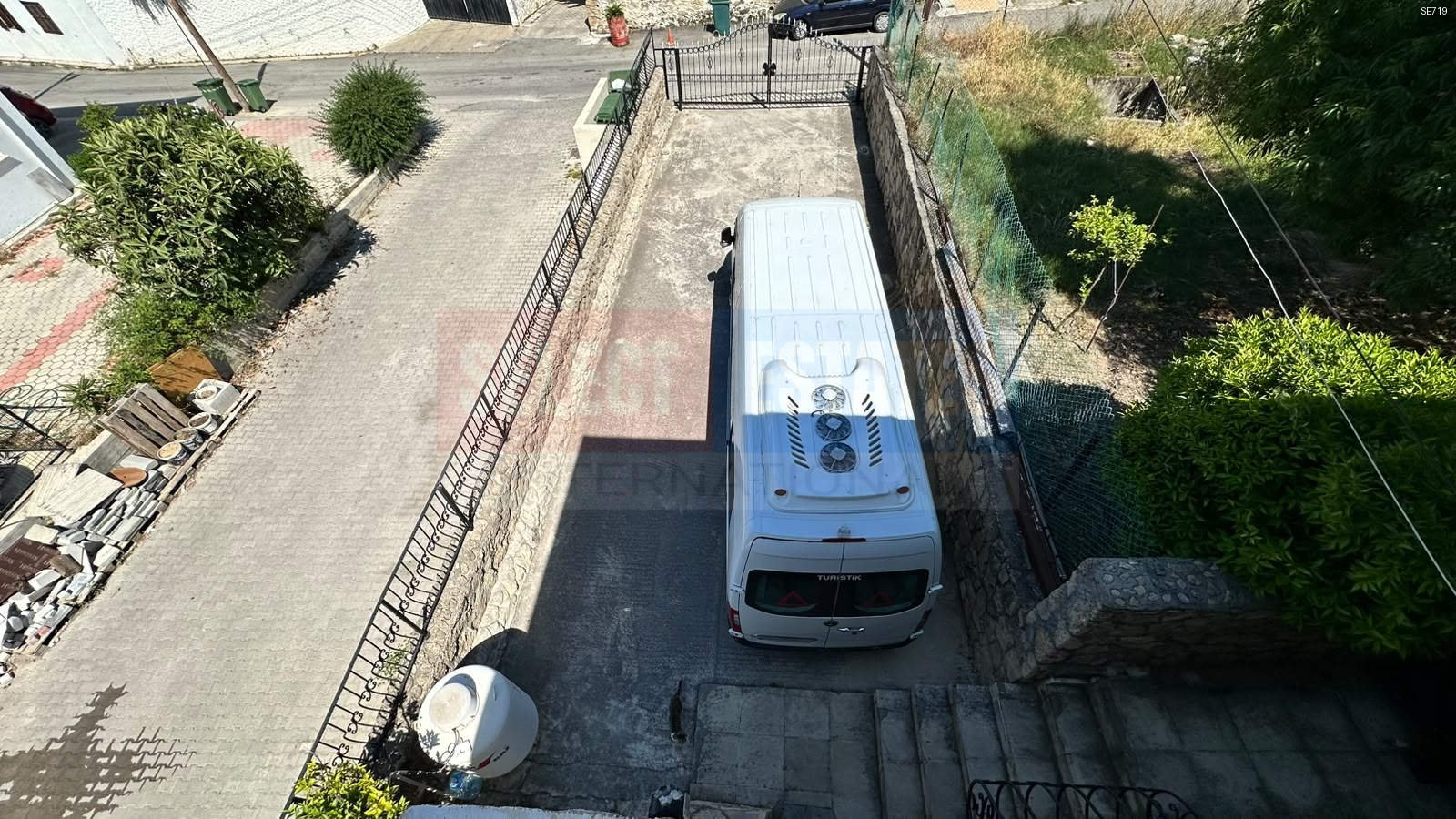 Ozanköy’de Panoramik Teraslı Lüks Villa