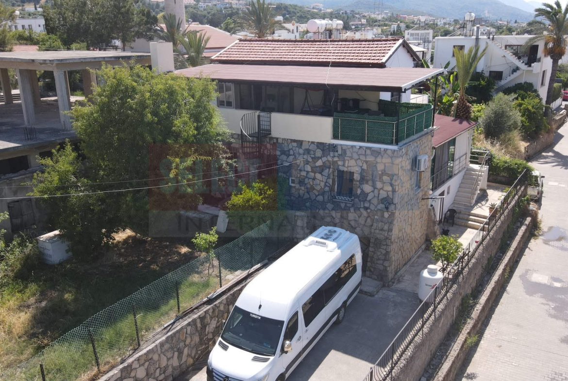 Ozanköy’de Panoramik Teraslı Lüks Villa