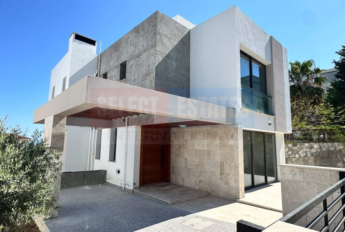 Çatalköy’de Türk Başlıklı Lüks Villa