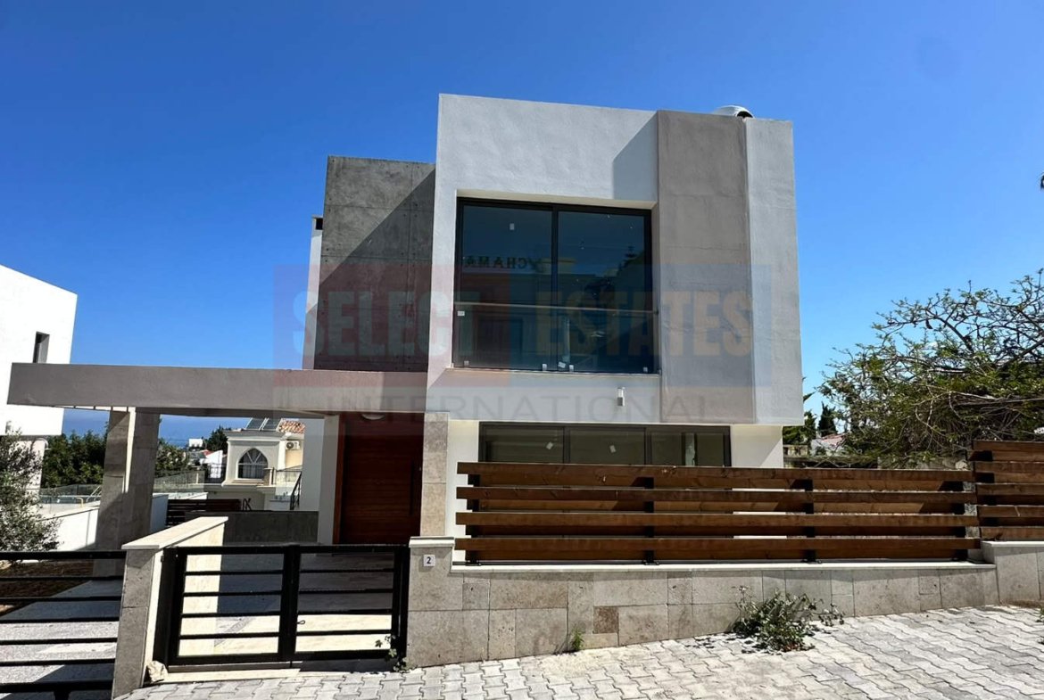 Çatalköy’de Türk Başlıklı Lüks Villa