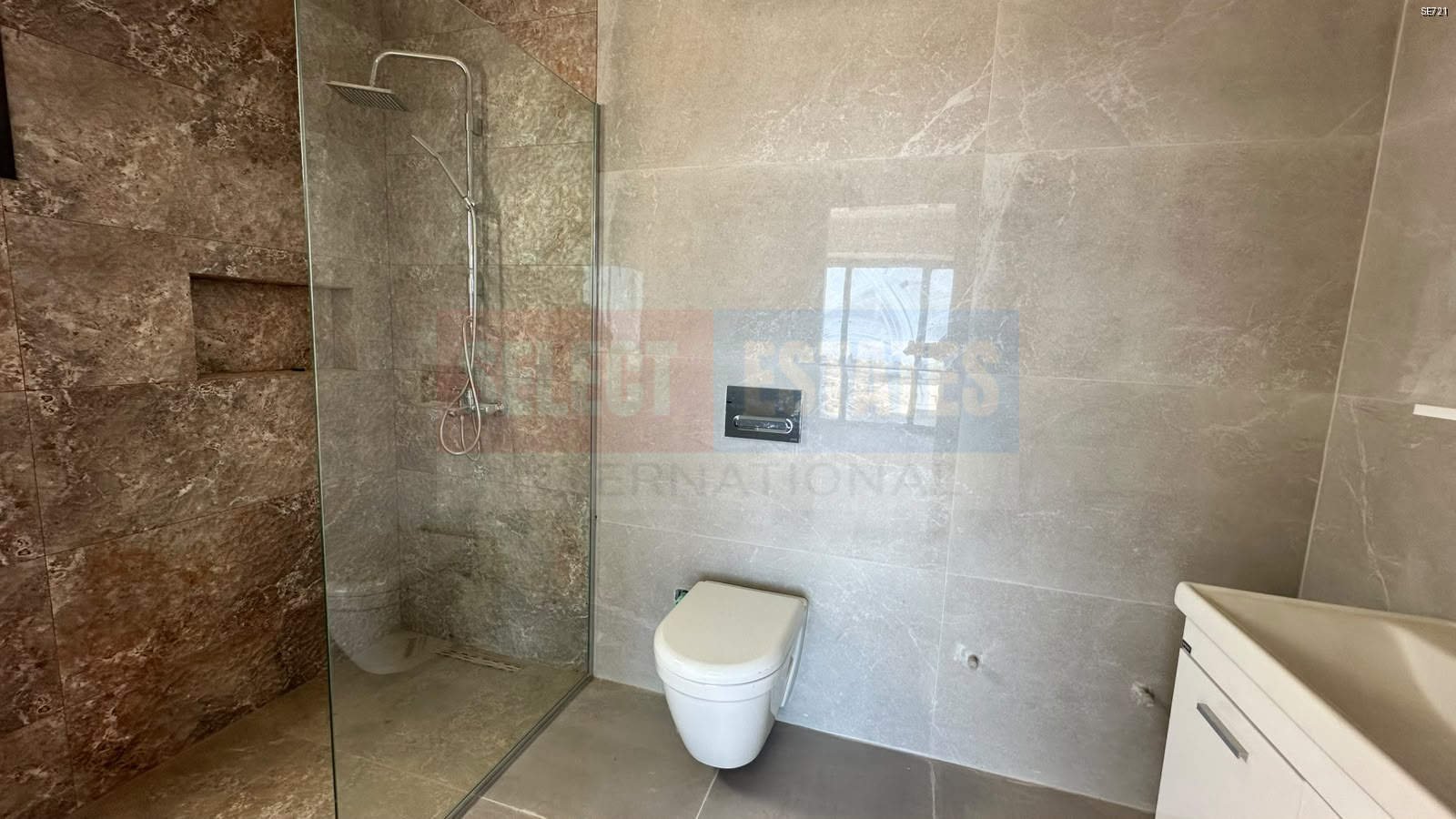 Çatalköy’de Türk Başlıklı Lüks Villa