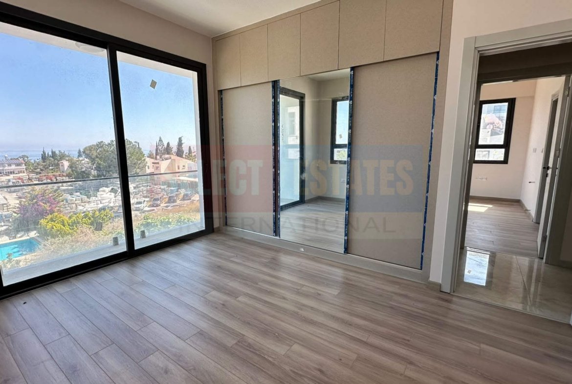 Çatalköy’de Türk Başlıklı Lüks Villa