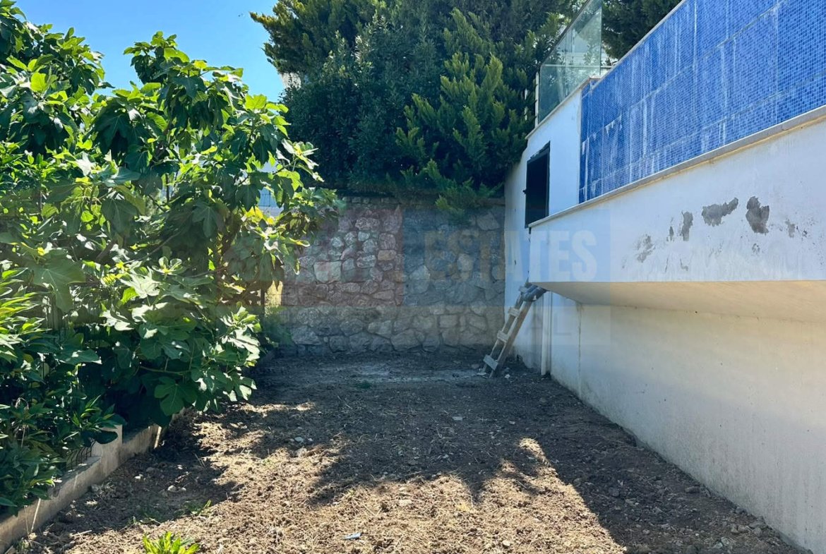 Çatalköy’de Türk Başlıklı Lüks Villa