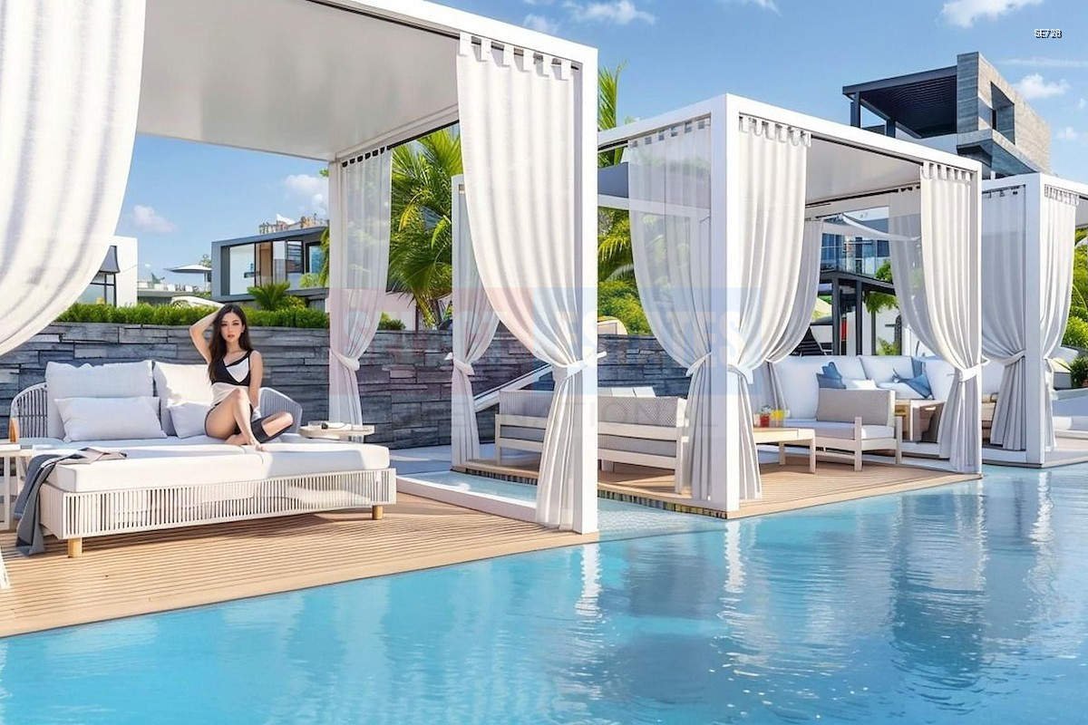 Iskele Long Beach Luxury Penthouse