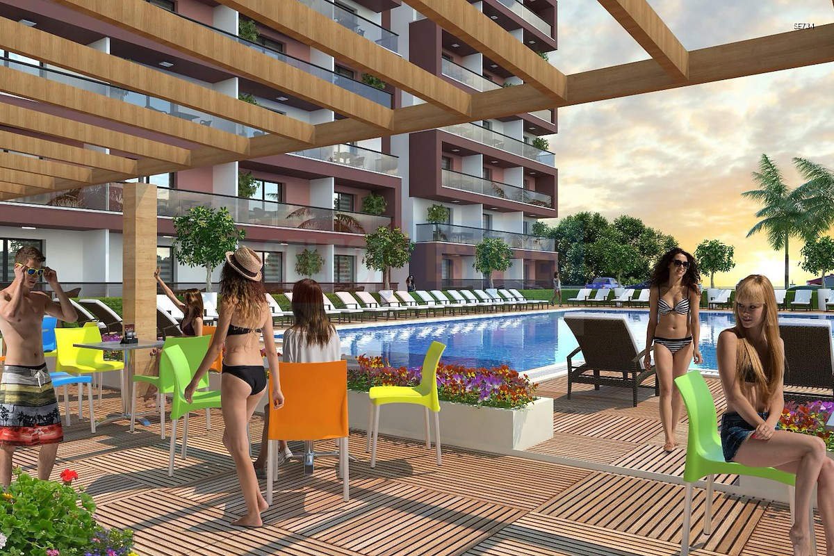 Long Beach Modern Studio Apartment